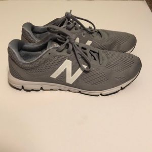 Barely worn New Balance shoes